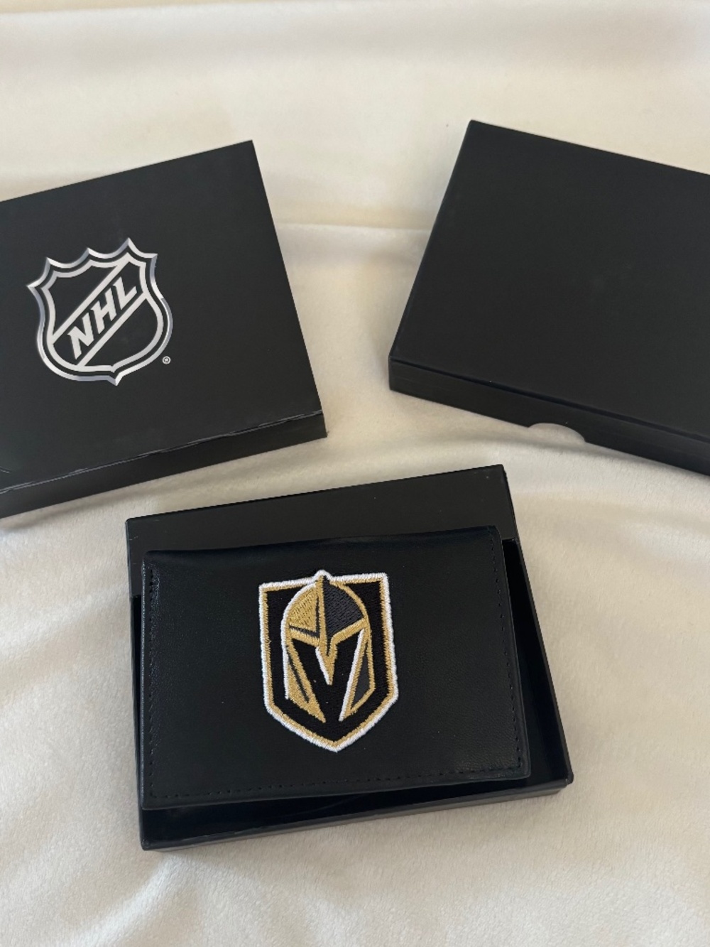 Vegas Golden Knights Wallet Black Trifold Embroidered Patch NHL Men NEW IN BOX